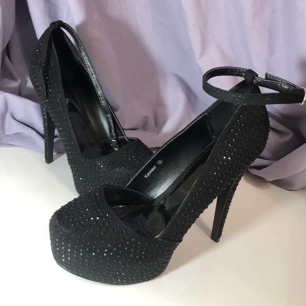 Black heels